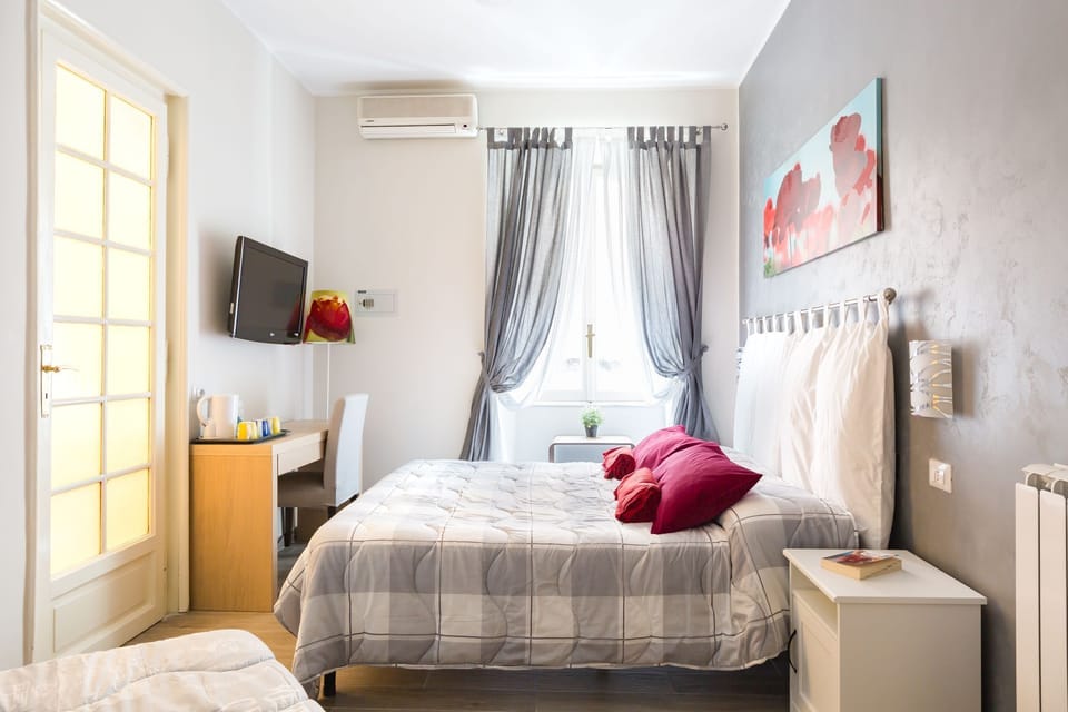 Superior Double or Twin Room | In-room safe, desk, free WiFi