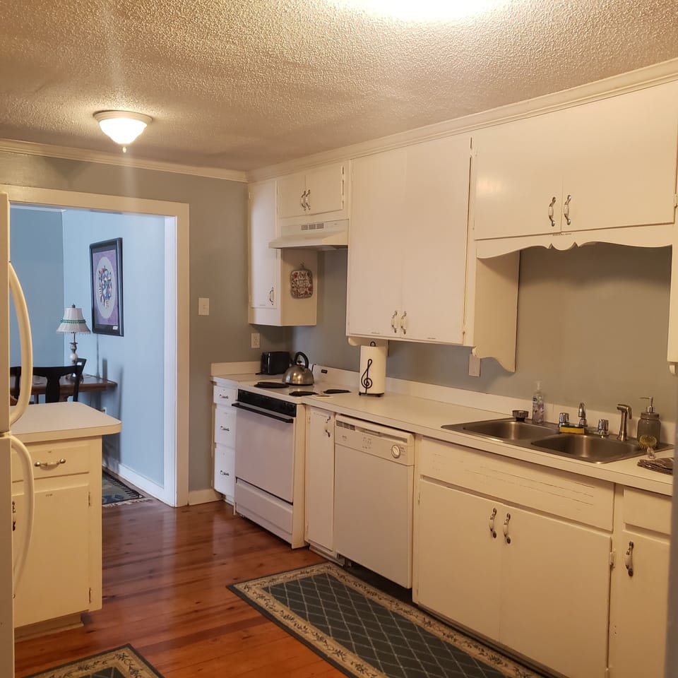 view of kitchen into dining room 2 / 2
