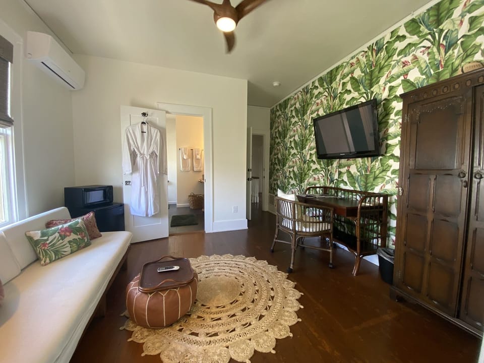 Balinese Room Sitting Area