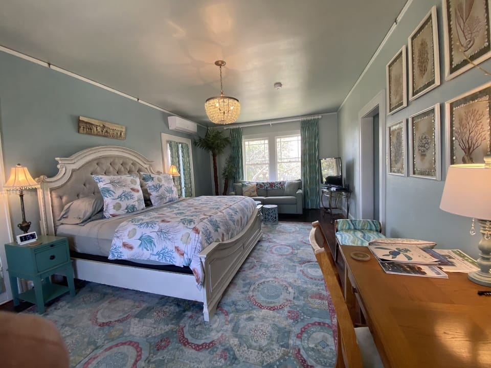 Seawall Suite