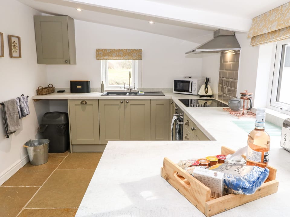 Cottage | Interior