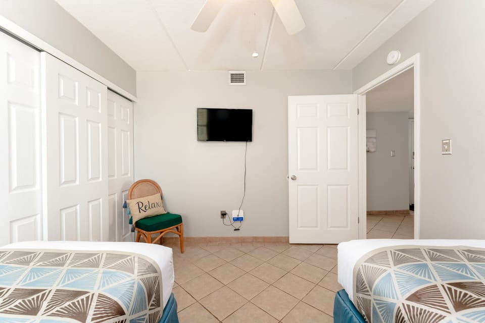 The kids will love having their own room to hang out in between trips to the pool and the beach.