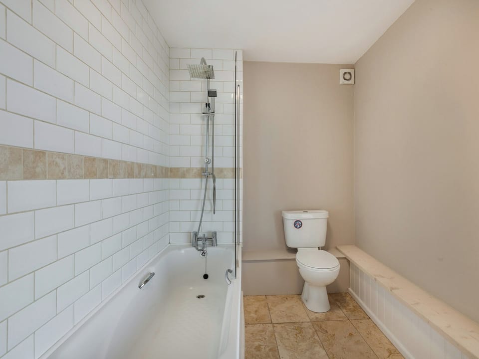 Bathroom | The Perch - Above No. 1 Cromer Apartments, Cromer