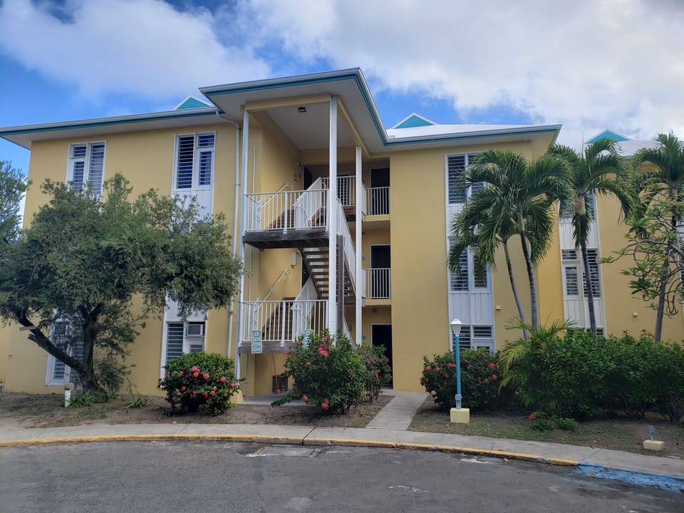 Colony Cove Condominiums
