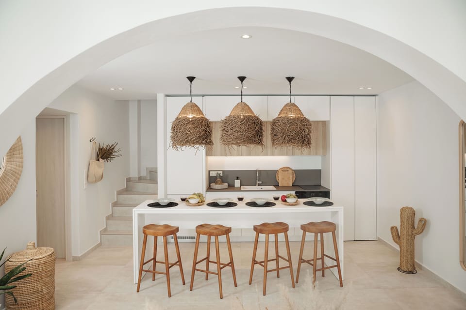 Superior Maisonette with Hot Tub | Private kitchen | Stovetop, espresso maker, electric kettle, toaster