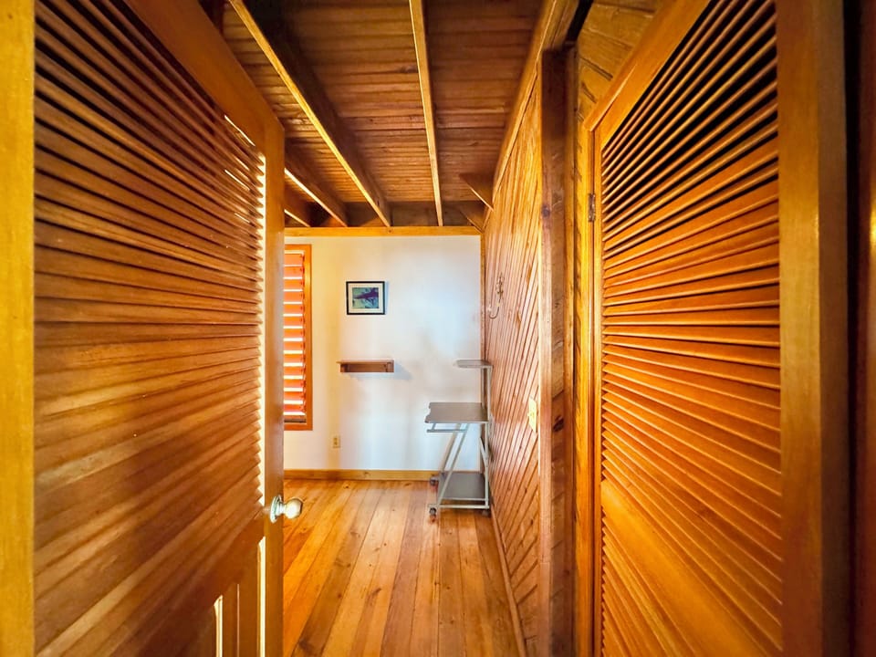 Master Bedroom Entrance