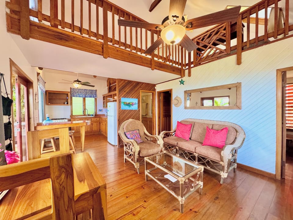 Living Room (2)