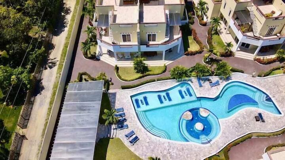 Turtle Villa (2)