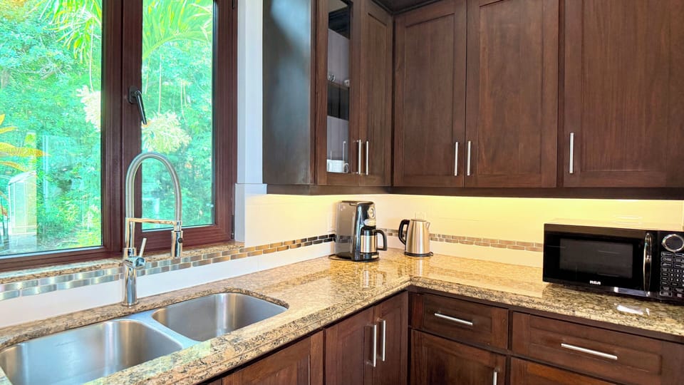 Kitchen (4)