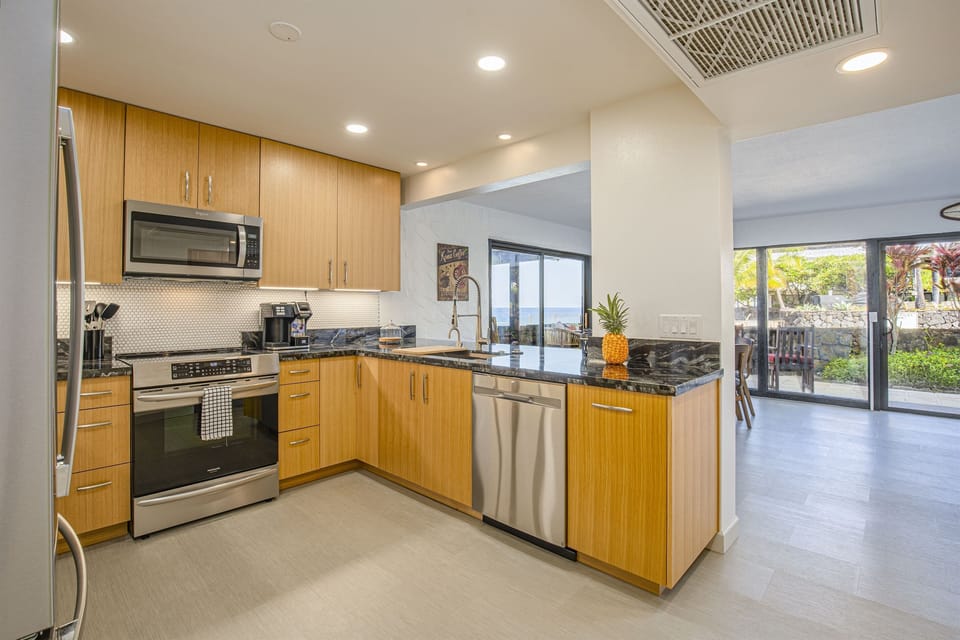 Custom designed kitchen with all new everything