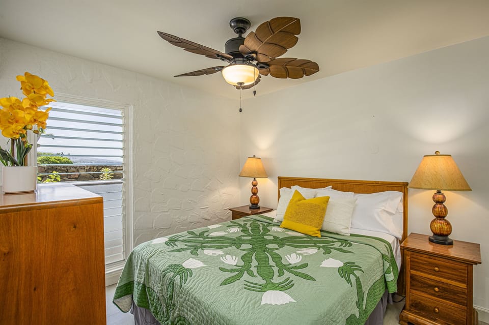2nd bedroom queen