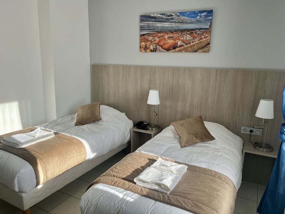 Standard Twin Room | Premium bedding, in-room safe, desk, blackout drapes