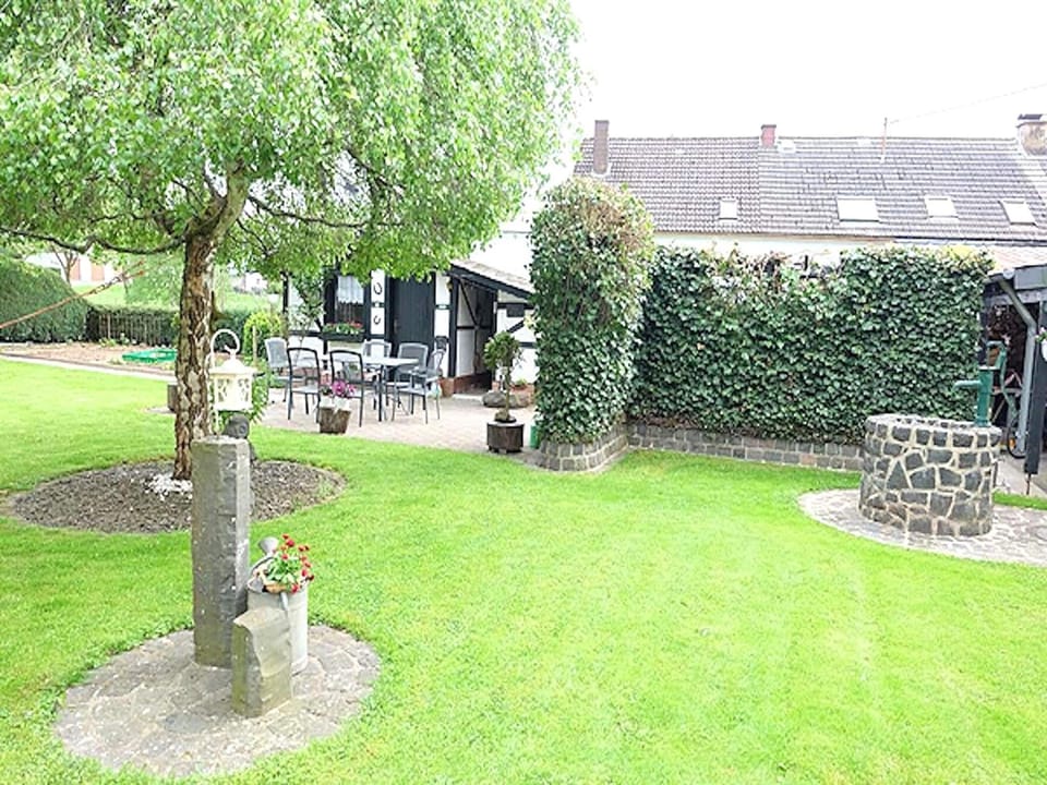 Garden [summer]