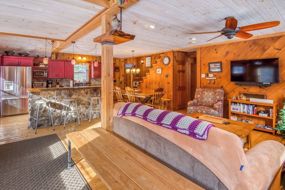 View of living room & kitchen