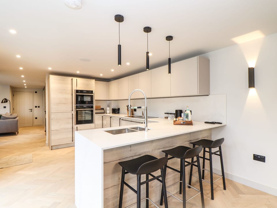 Cottage | Interior