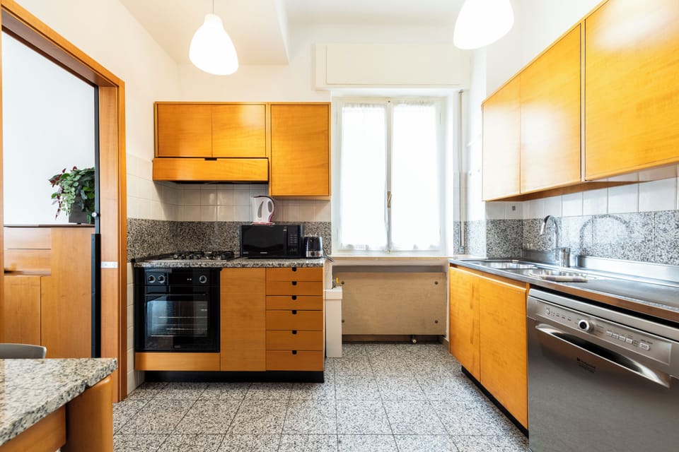 Luxury Apartment | Private kitchen | Full-size fridge, microwave, oven, stovetop