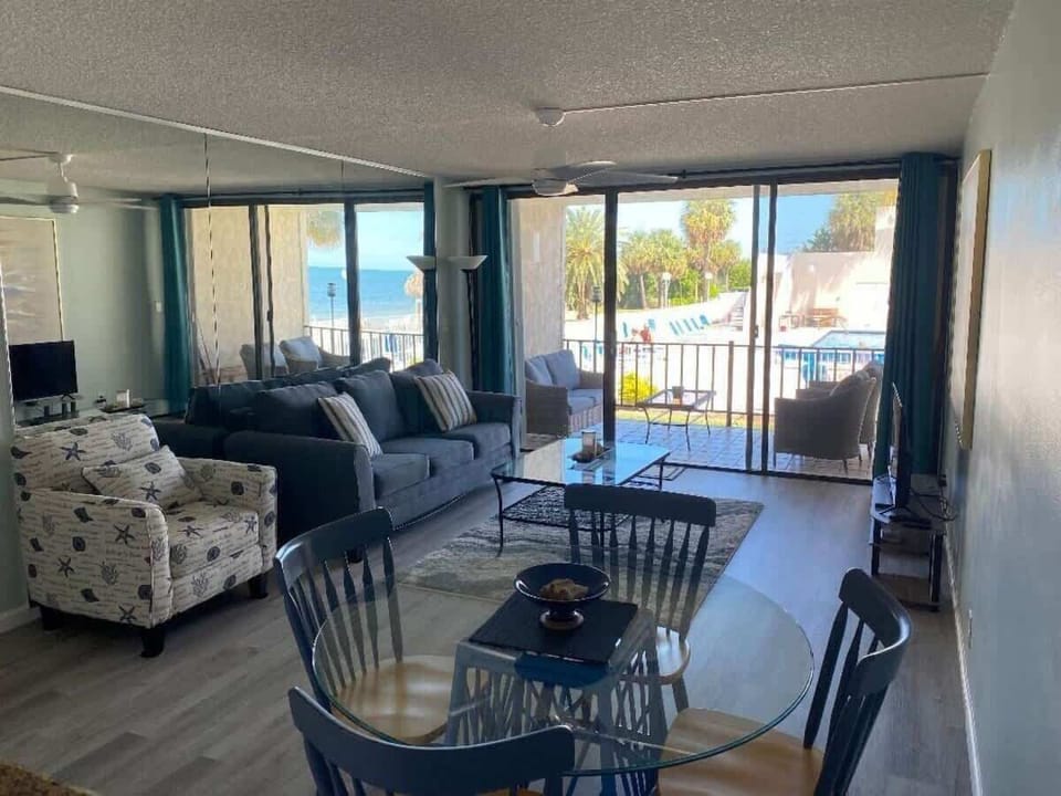 Enjoy relaxed and airy living spaces that are connected to the cozy patio. 
