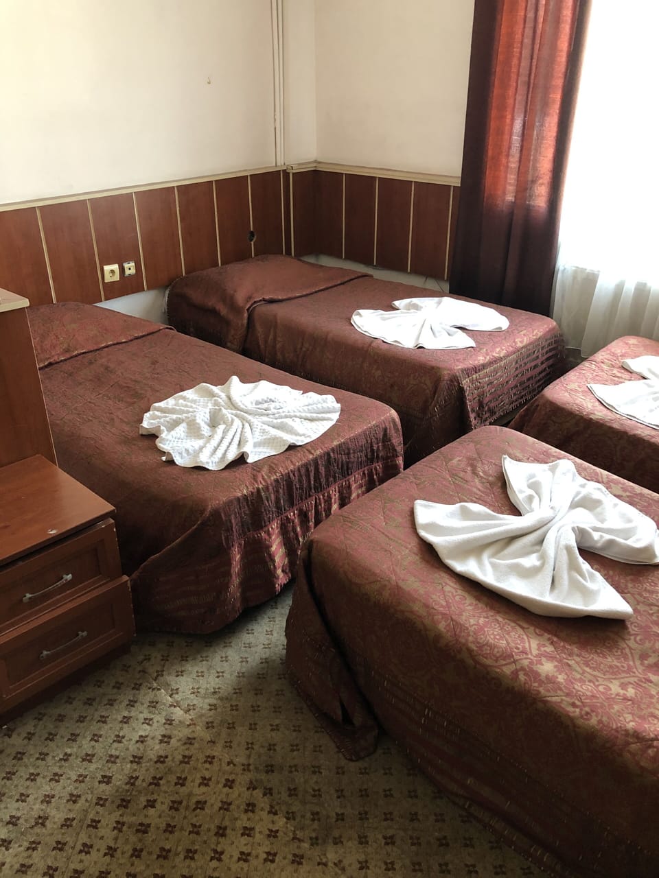 City Quadruple Room | Premium bedding, desk, soundproofing, travel crib