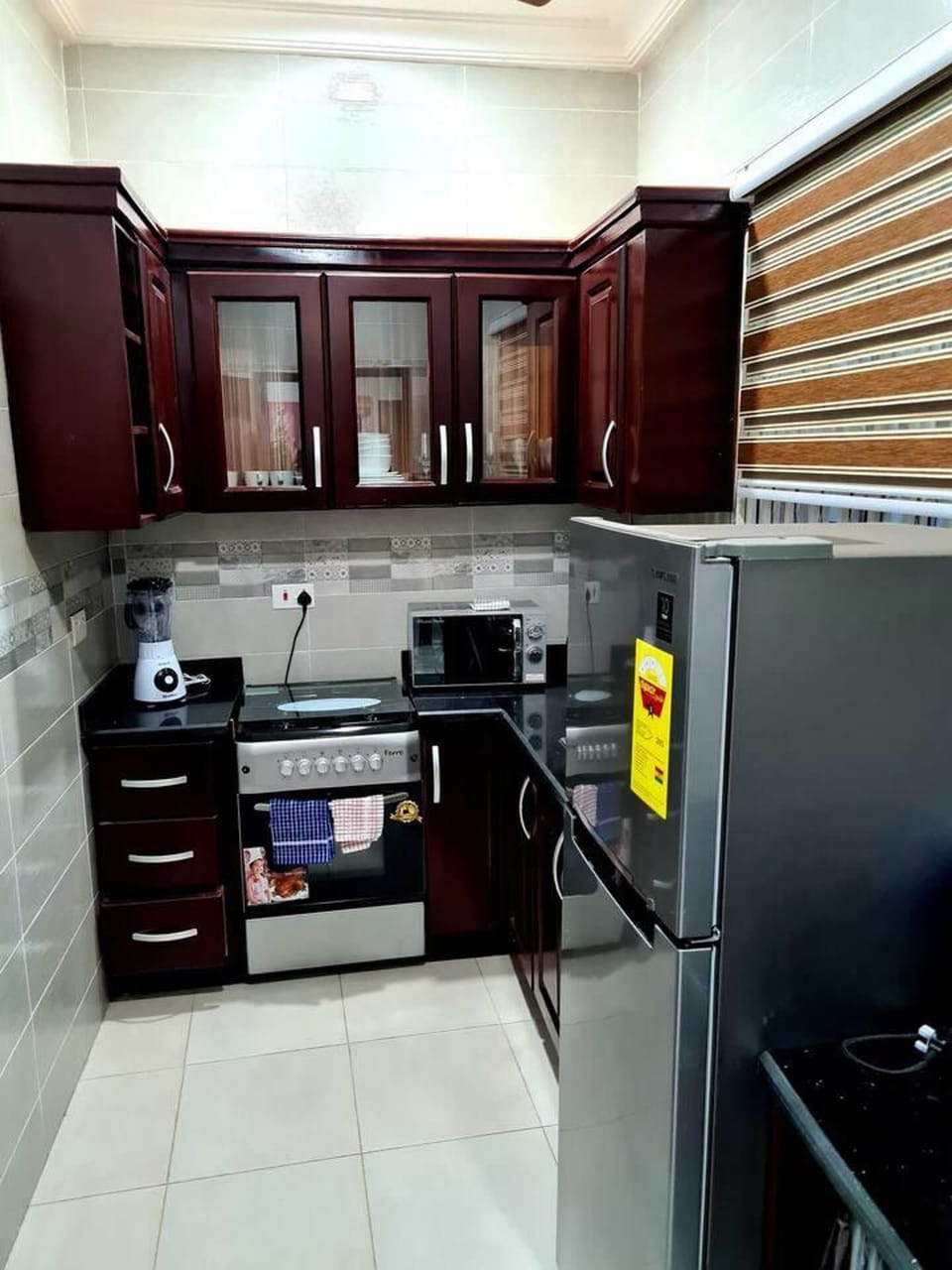 Apartment | Private kitchen | Fridge, microwave, oven, stovetop