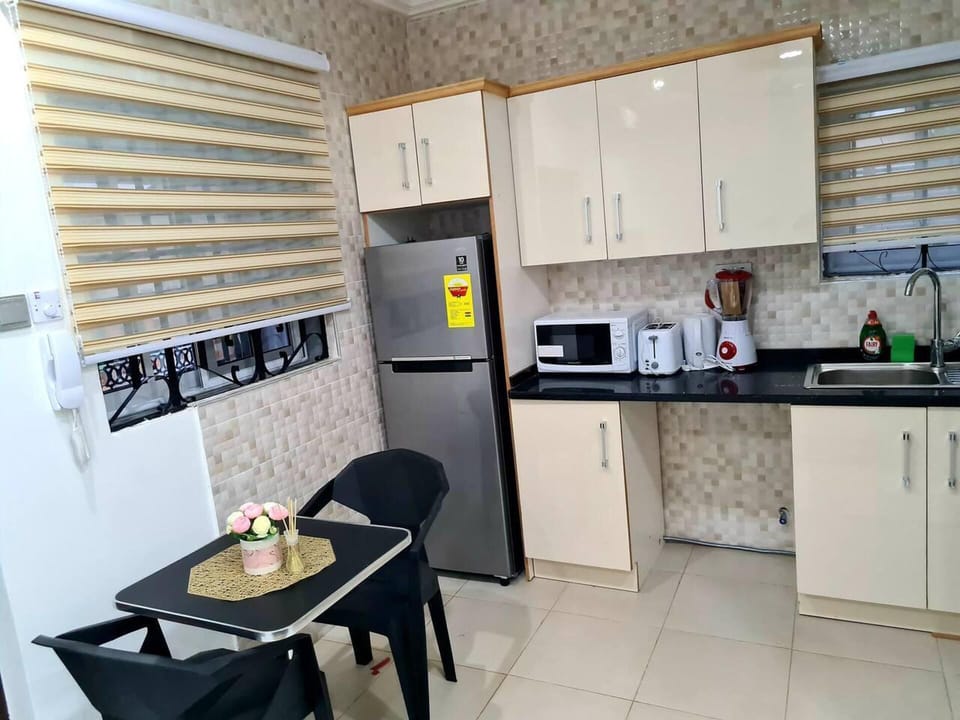 Apartment | 1 bedroom, iron/ironing board, WiFi (free), bed sheets