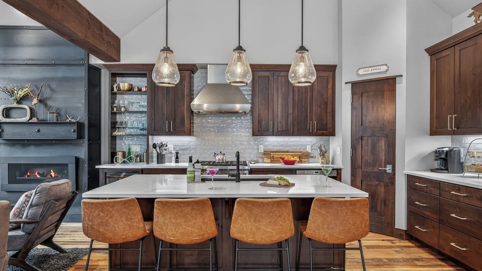 Kitchen, Main Level