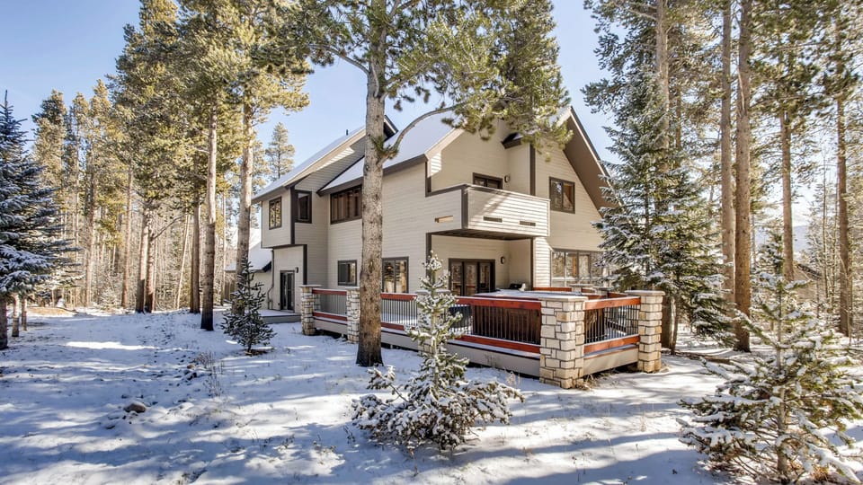 Bystone Villa Retreat in Winter