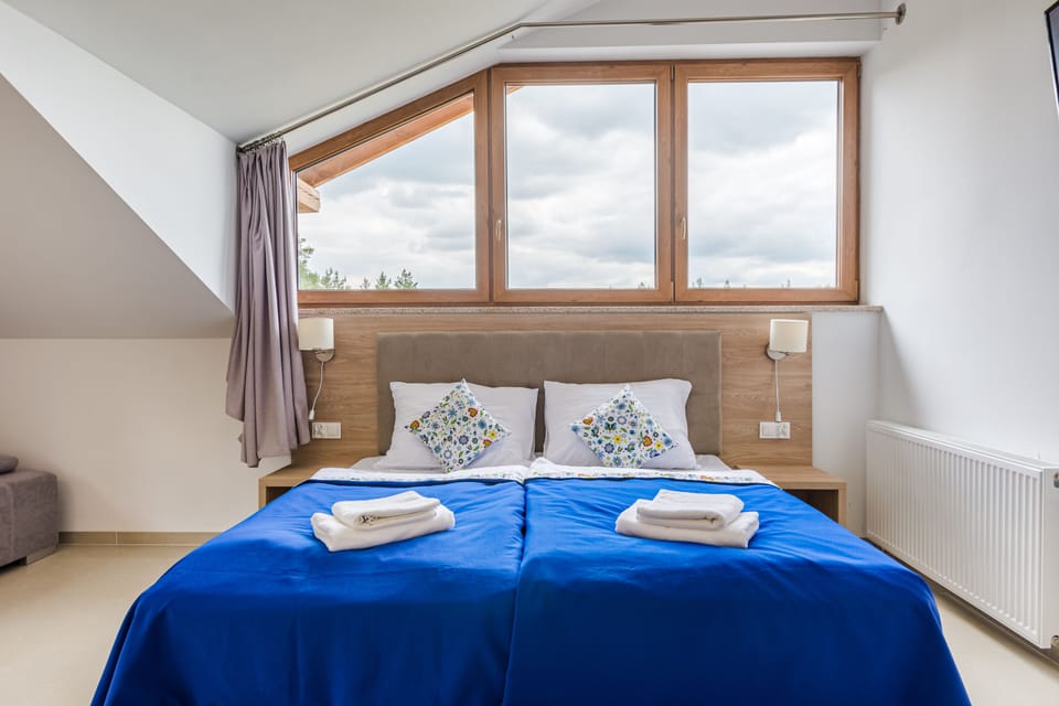 Comfort Double or Twin Room | In-room safe, desk, laptop workspace, free WiFi