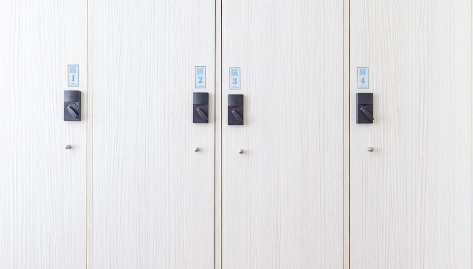 Individually decorated, individually furnished, soundproofing