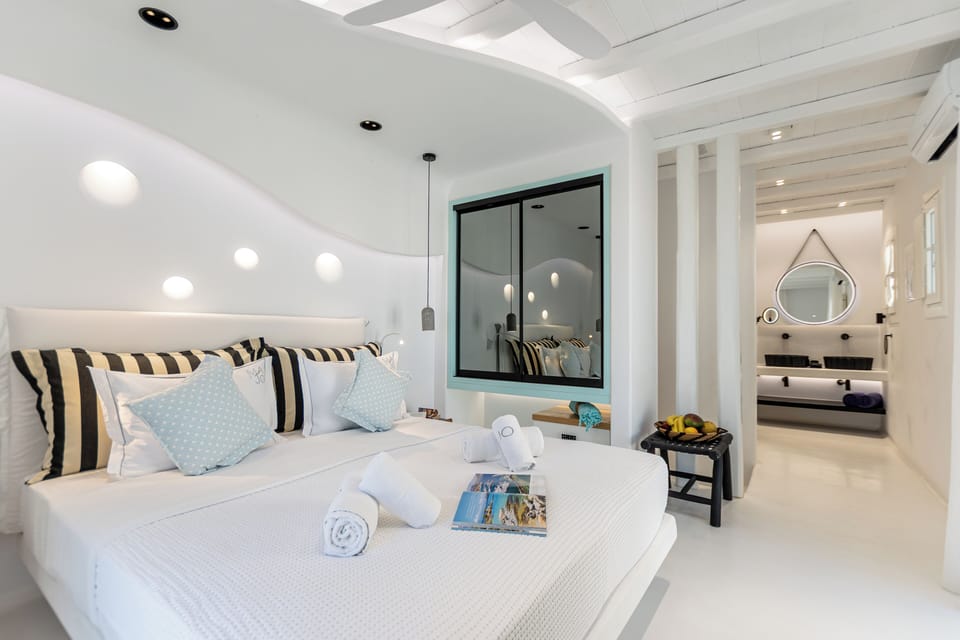 Majo Two Bedroom Villa with Private Heated Pool | Premium bedding, in-room safe, soundproofing, free cribs/infant beds