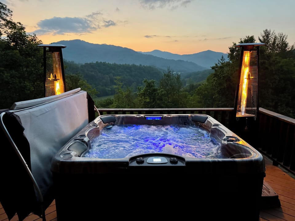 Enjoy the western vistas from the 6-person hot tub.