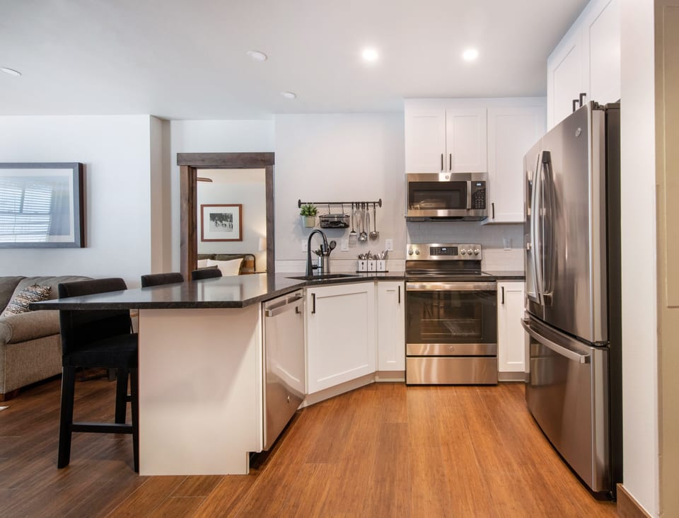 Condo, 2 Bedrooms | Private kitchen | Coffee/tea maker, fridge, oven, toaster