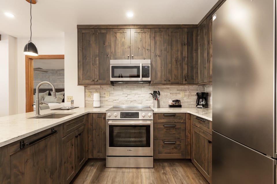 Condo, 2 Bedrooms | Private kitchen | Coffee/tea maker, fridge, oven, toaster