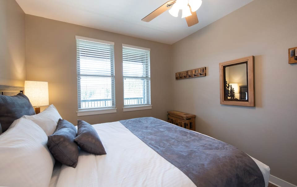 Condo, 2 Bedrooms | 2 bedrooms, iron/ironing board, free WiFi