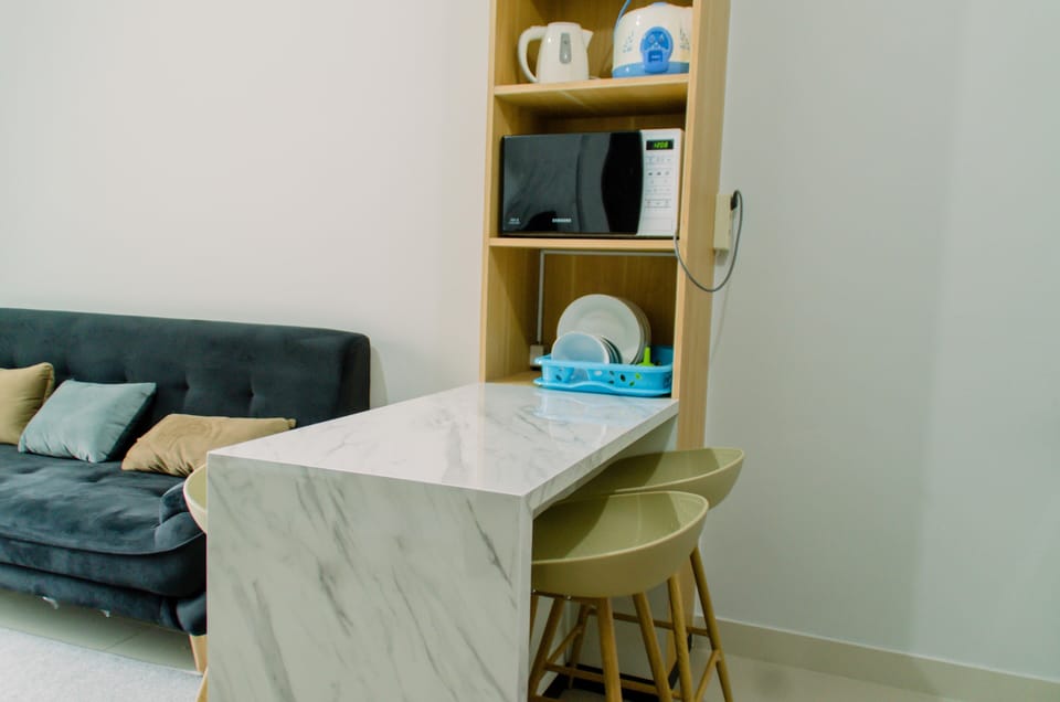 Room | In-room dining