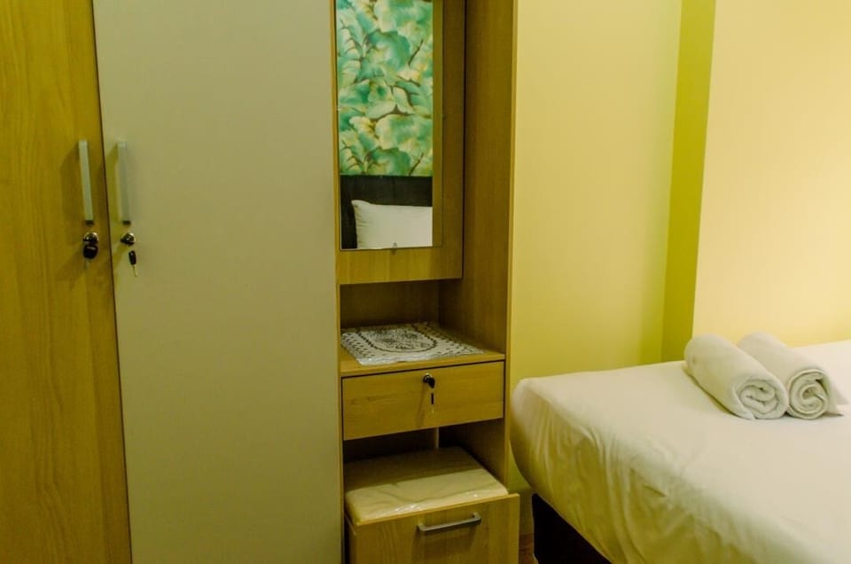 Room | 2 bedrooms, free WiFi, bed sheets