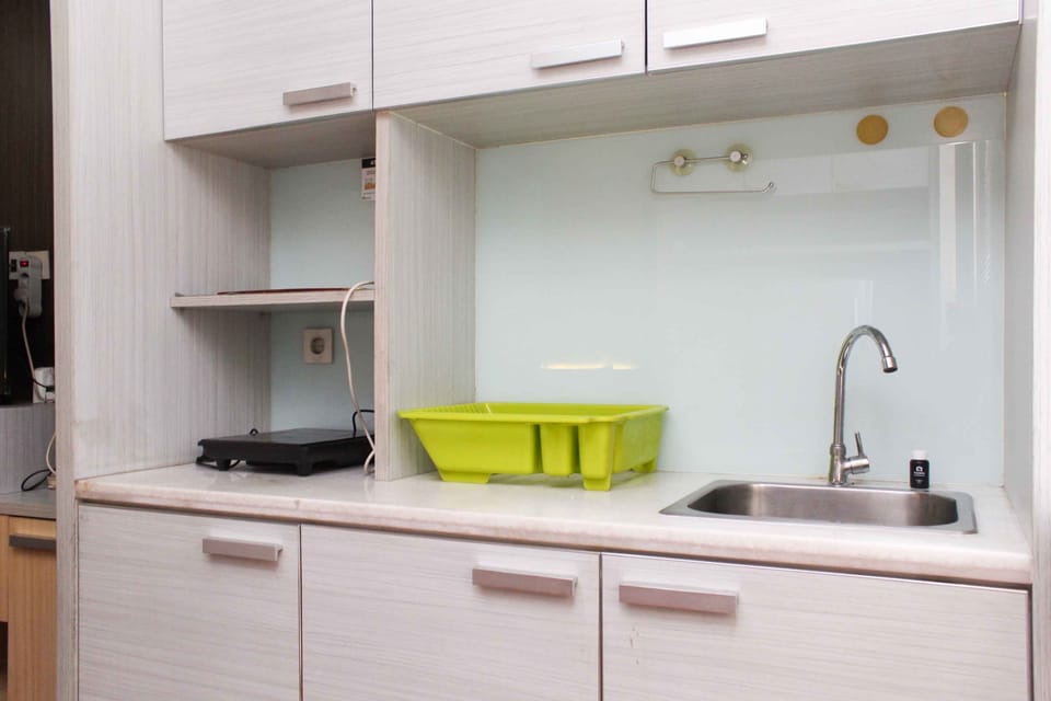 Room | Private kitchen | Fridge, stovetop, electric kettle, cookware/dishes/utensils