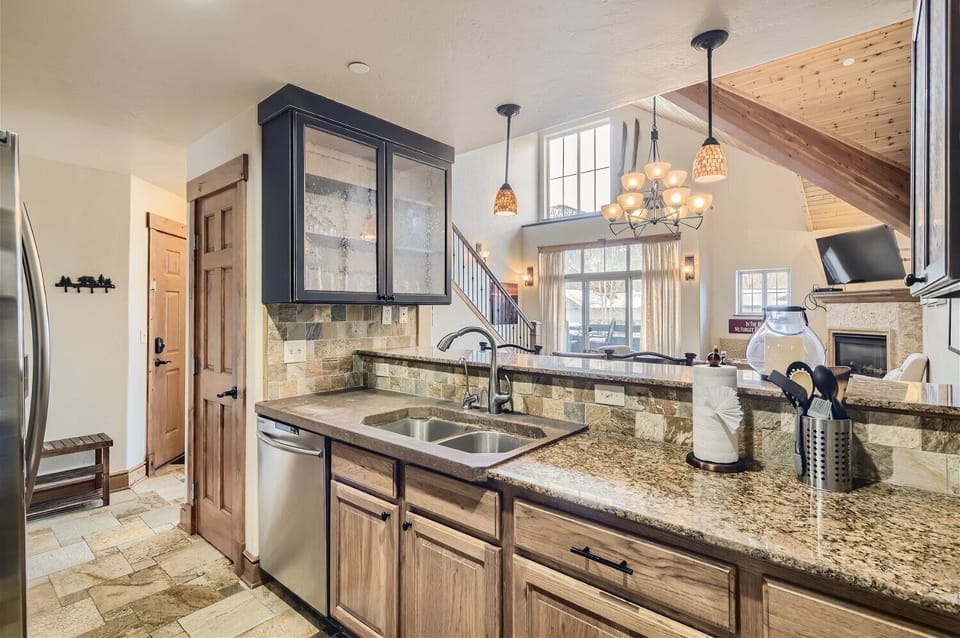 DLA8 Kitchen