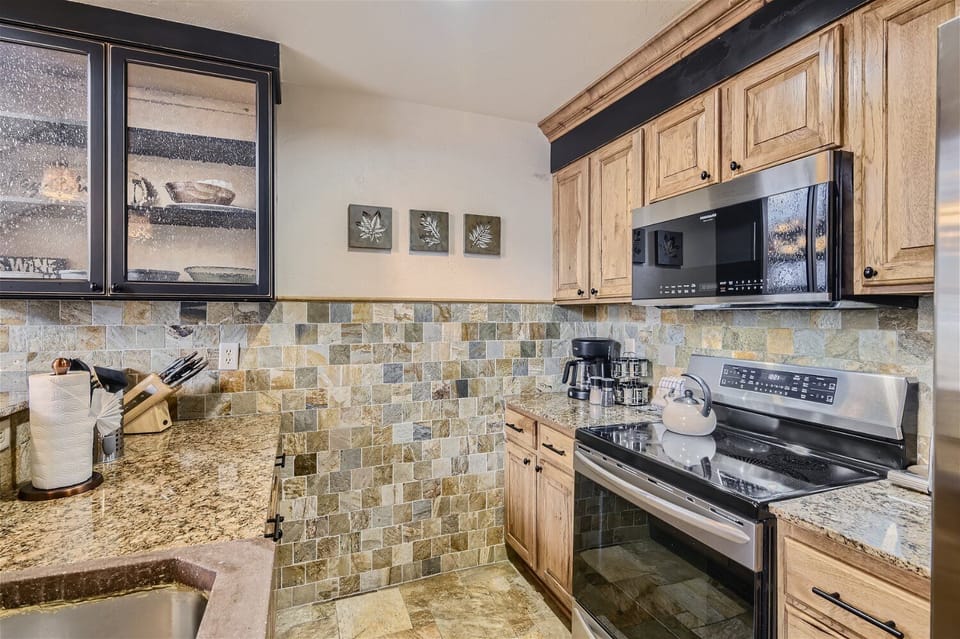 DLA8 Kitchen