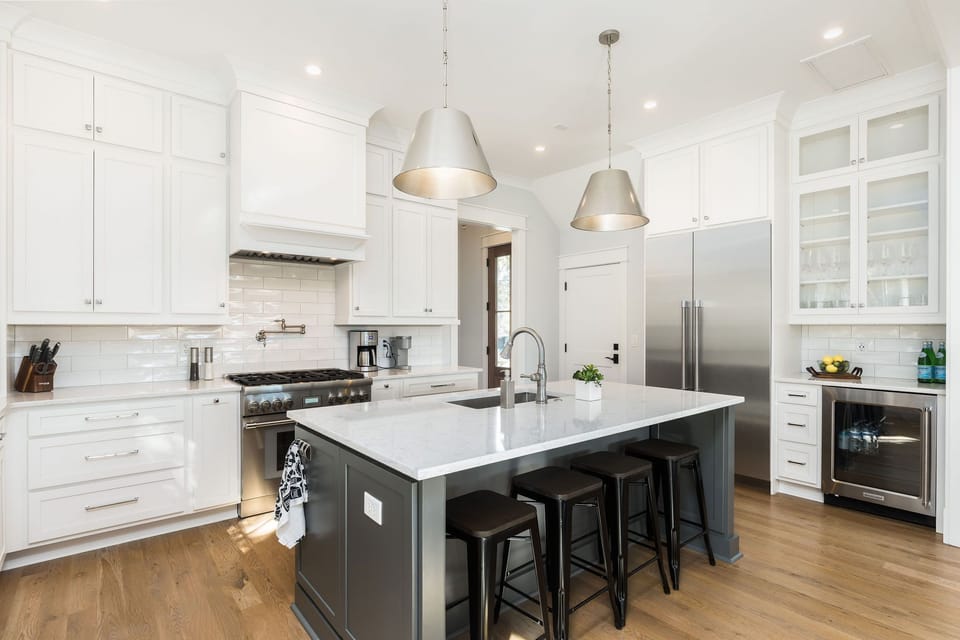 Bright, modern, and fully equipped - this chef’s kitchen is ready for family dinners or entertaining guests.