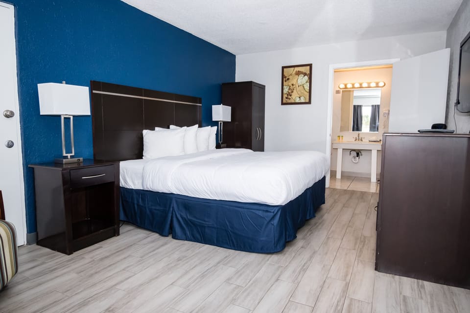 Blackout drapes, iron/ironing board, free WiFi, bed sheets