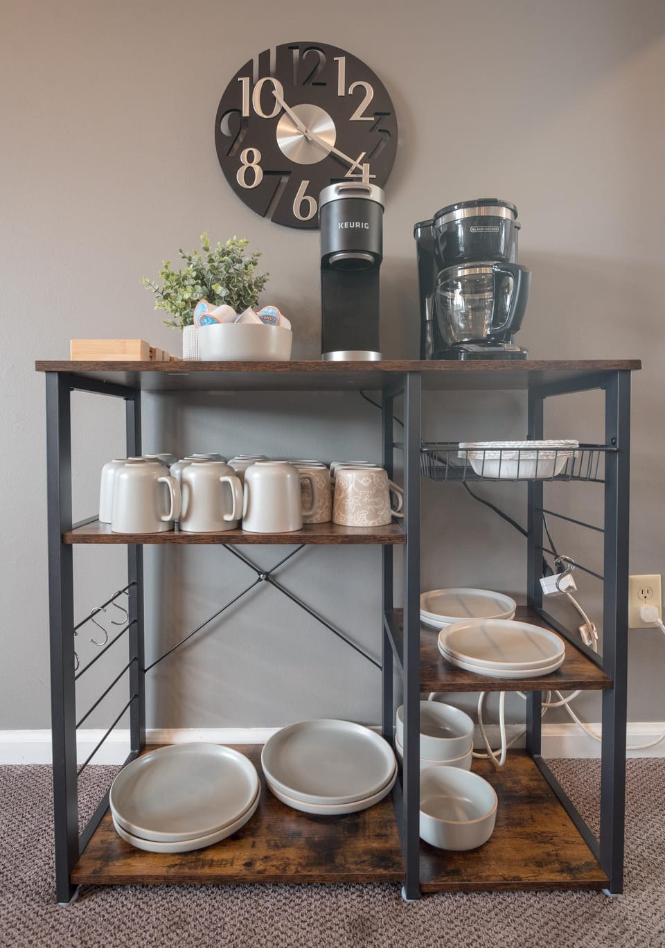 Convenient coffee station