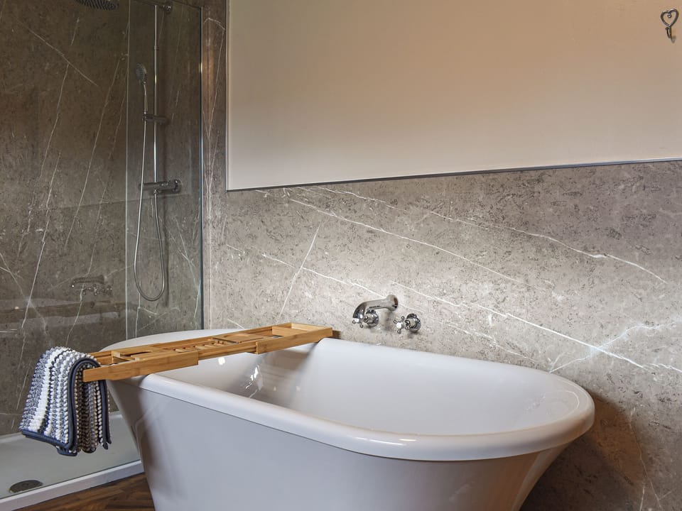Bathroom | Low View, Buxton