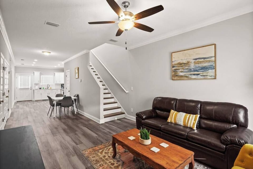 Spacious living area to enjoy each other's company