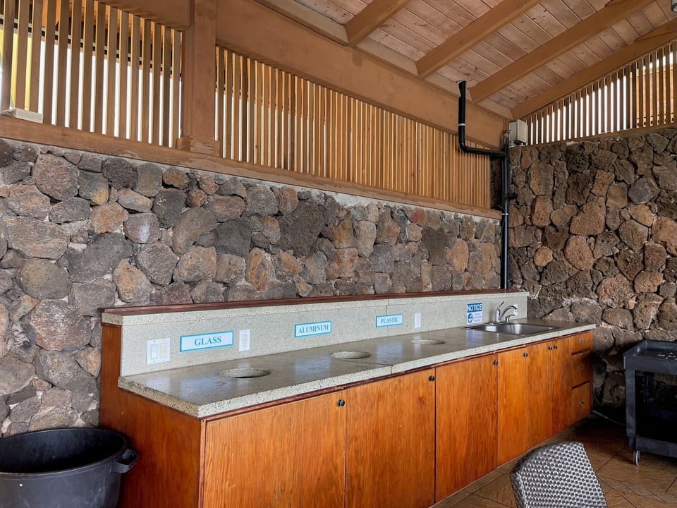 all purpose room w/recycling