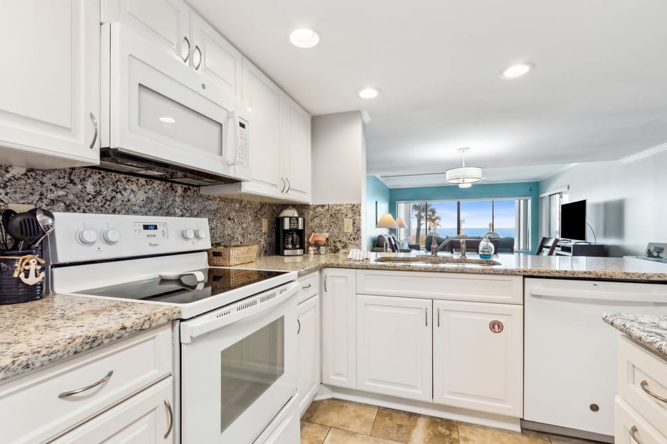 Fully Equipped Kitchen with Drip Coffeemaker