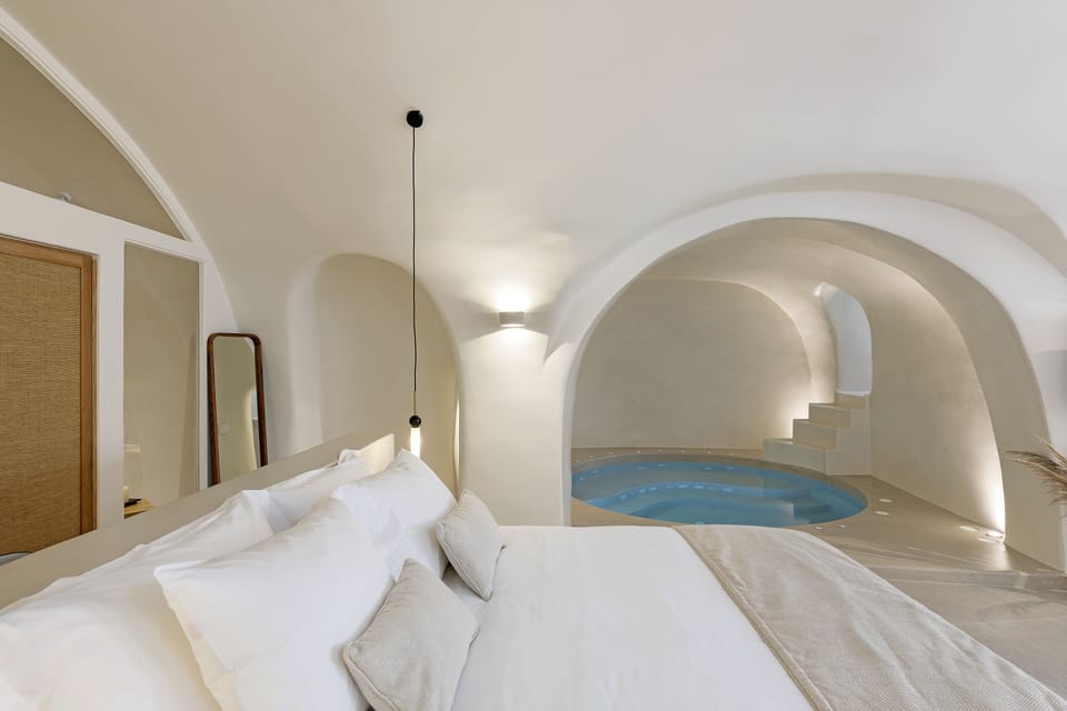 Executive Suite with Indoor Heated Pool | 1 bedroom, in-room safe, soundproofing, iron/ironing board