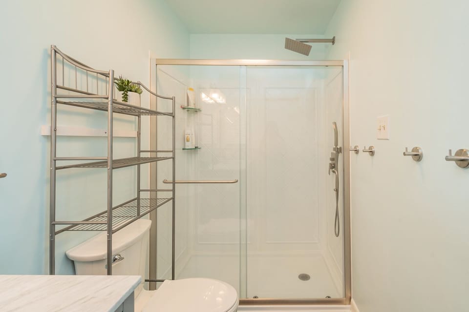 Master Bath #1 - East