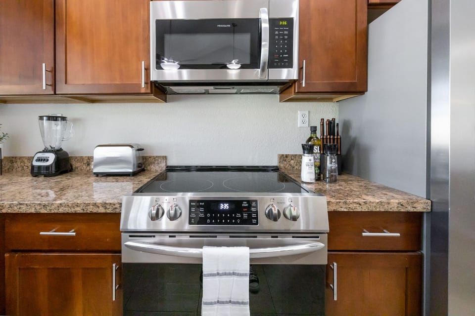 Cook up breakfast, lunch and dinner in the gourmet kitchen