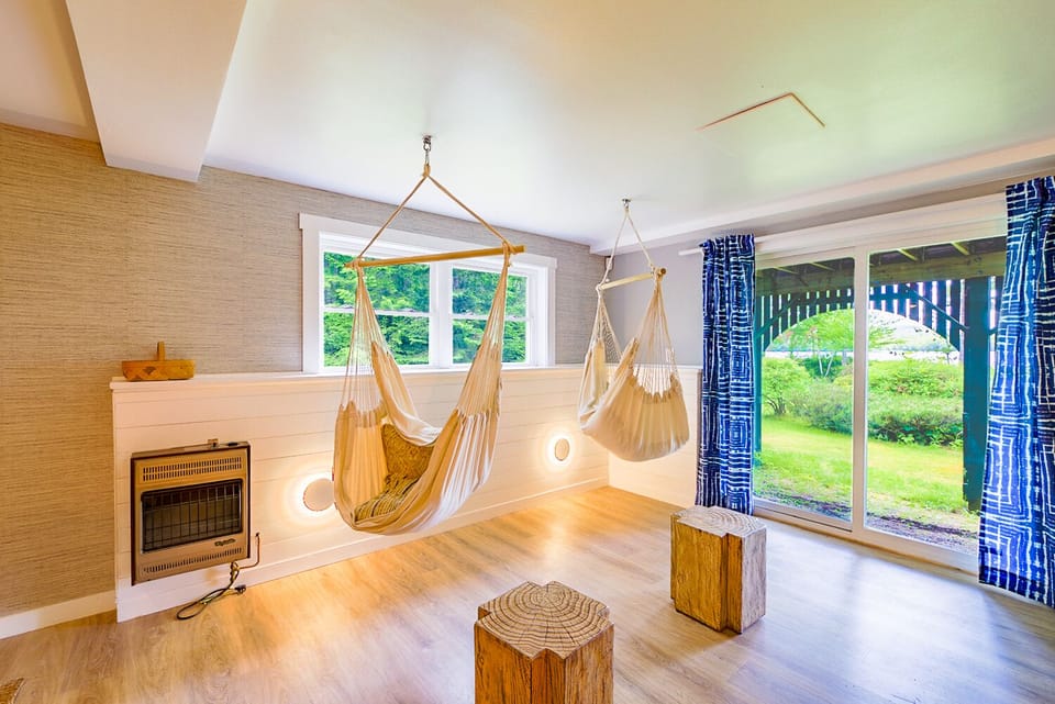 Lower level hanging chairs/walkout basement