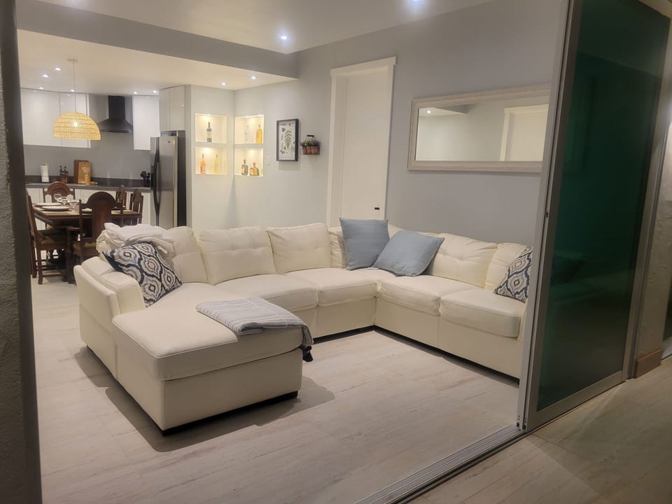 Living room #2 oceanfront